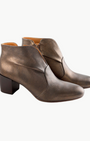 NUGO IN BRONZE by Chie Mihara - Romi Boutique