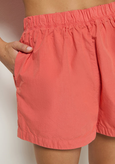 FLYNN SHORT IN CORAL KISS