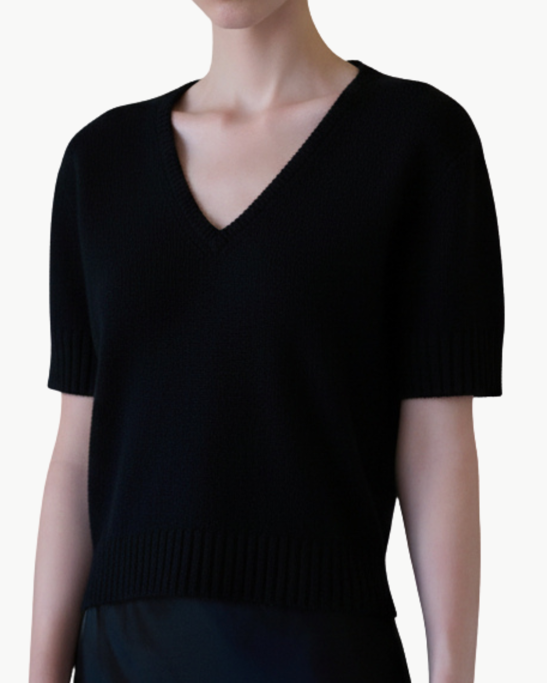 W.Cashmere EIRA V NECK at Romi Boutique