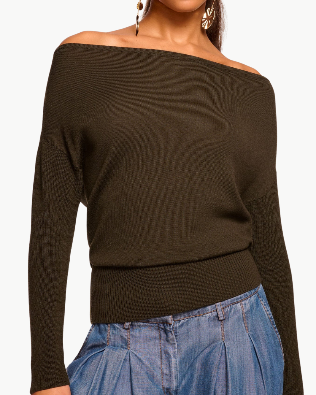 CHANCE MERINO OFF-THE-SHOULDER SWEATER IN DEEP OLIVE
