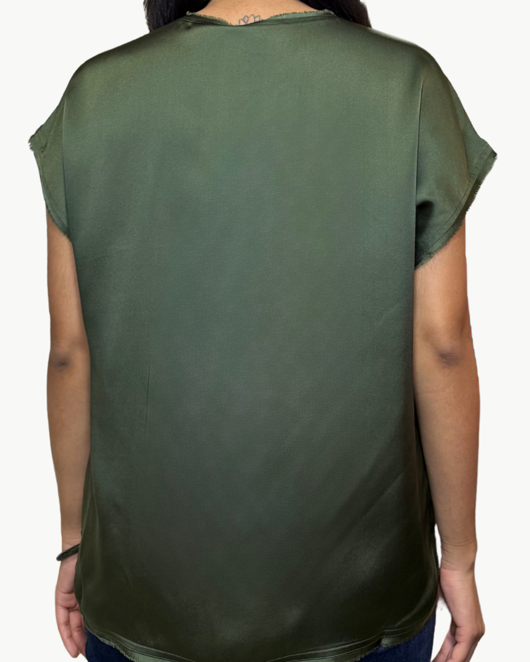 GO RAW REVISITED TEE LUXE IN LEAF