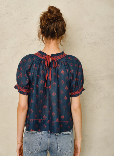 LINDI SMOCKED TOP IN INDIGO