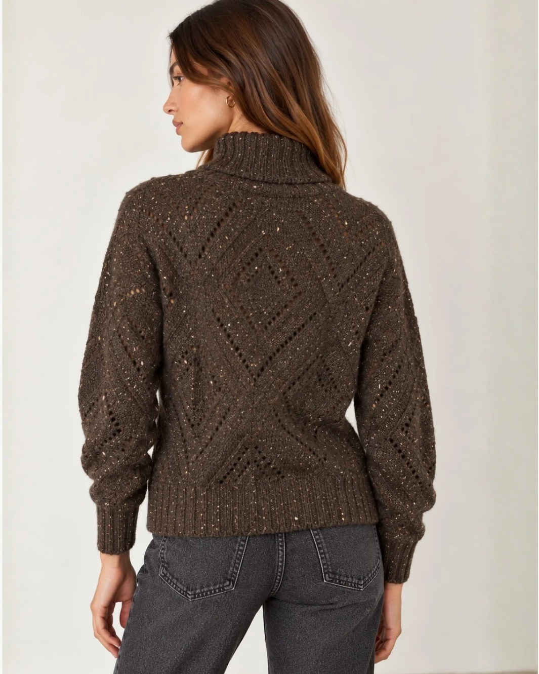 Chunky Diamond Stitchery Cowl