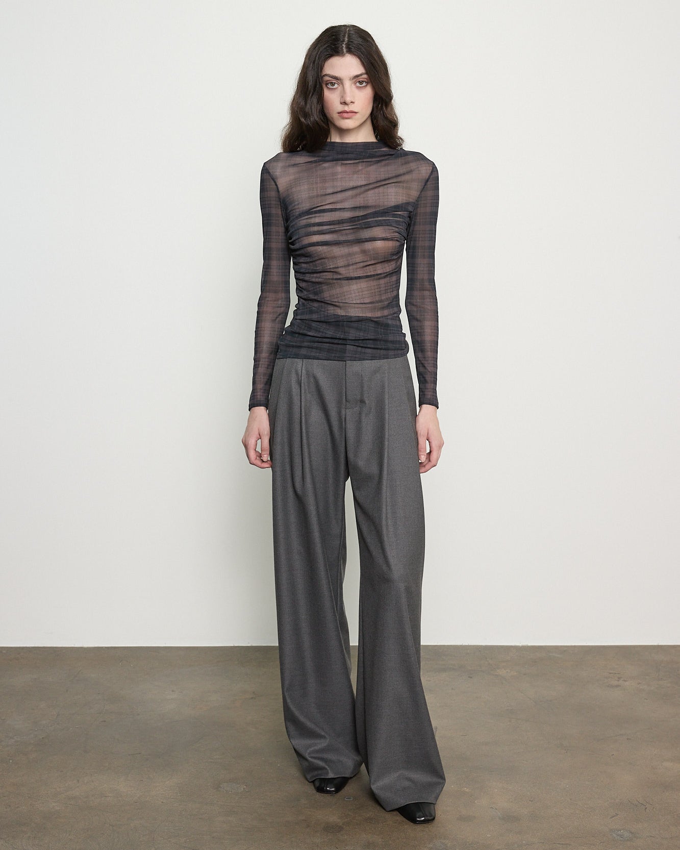 Mesh L/S Twist Top
