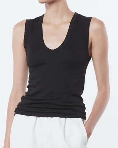ESSENTIAL SLEEVELESS U IN BLACK