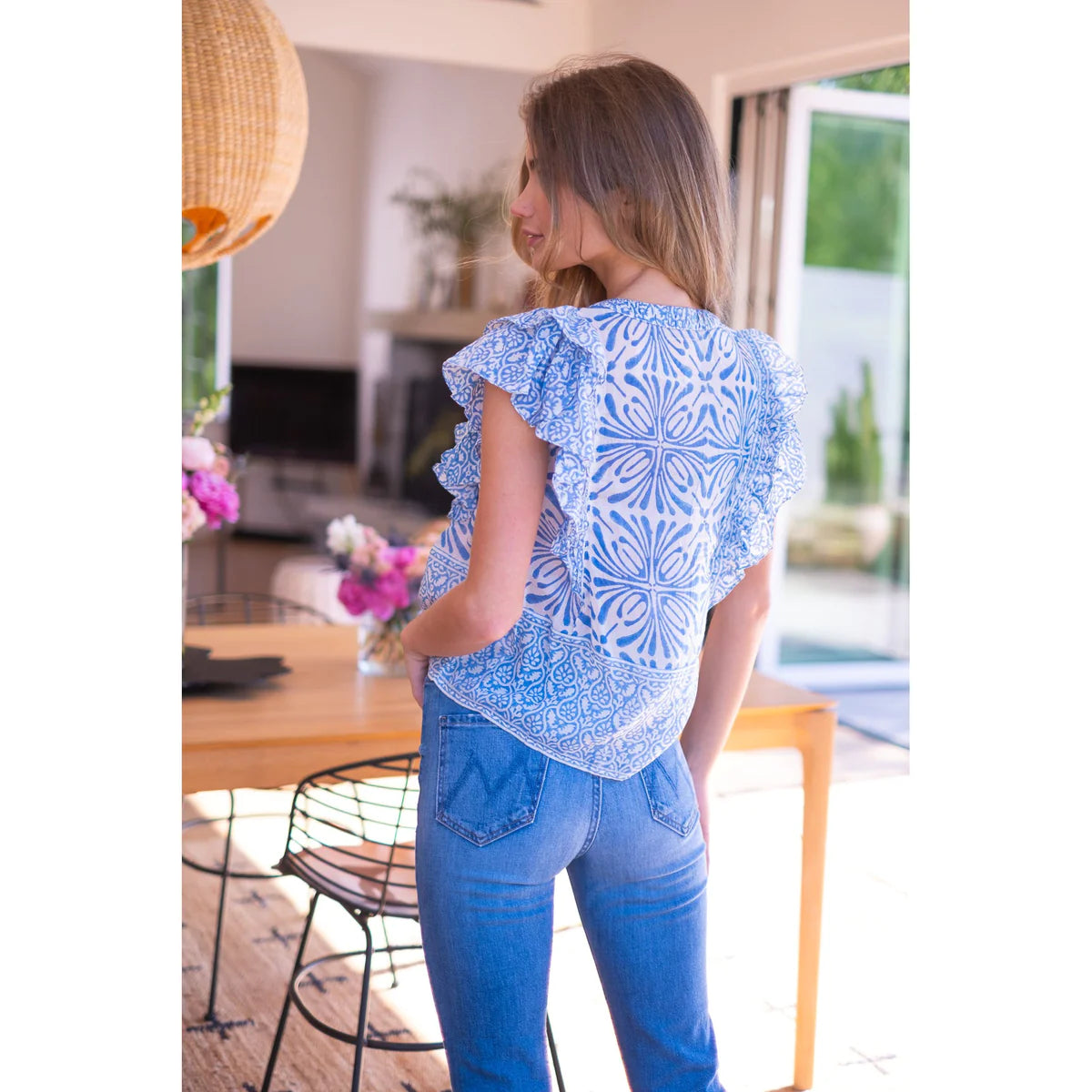 PHOEBE TOP IN BLUE - Romi Boutique