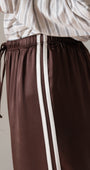 THE SILK STRIPE CROP PANT IN ESPRESSO - Romi Boutique
