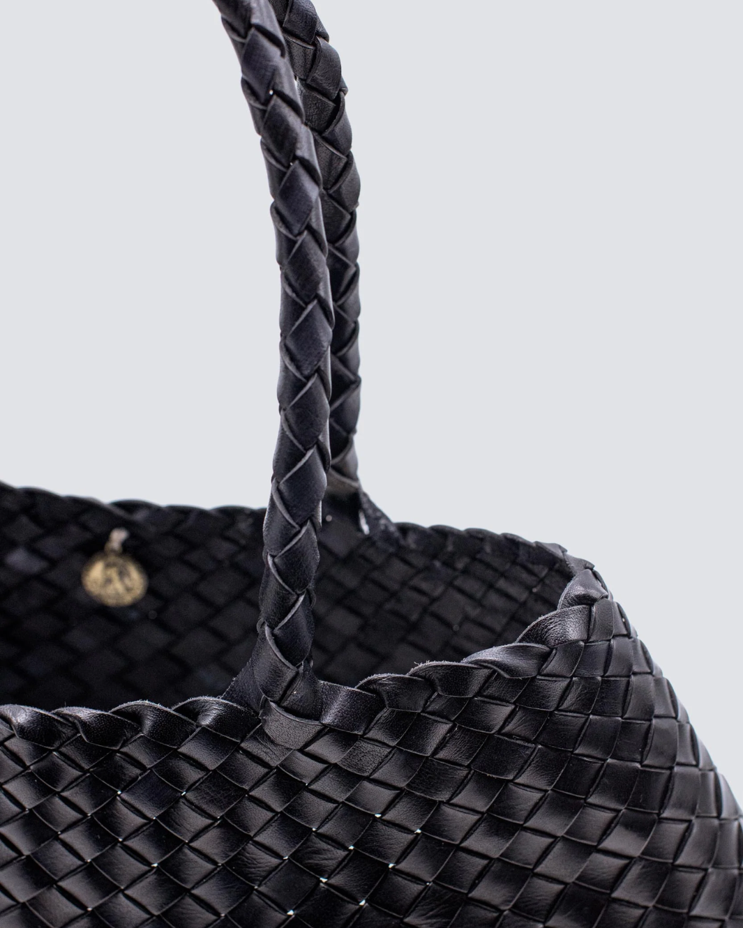 SANTA CROCE BIG IN BLACK - Romi Boutique
