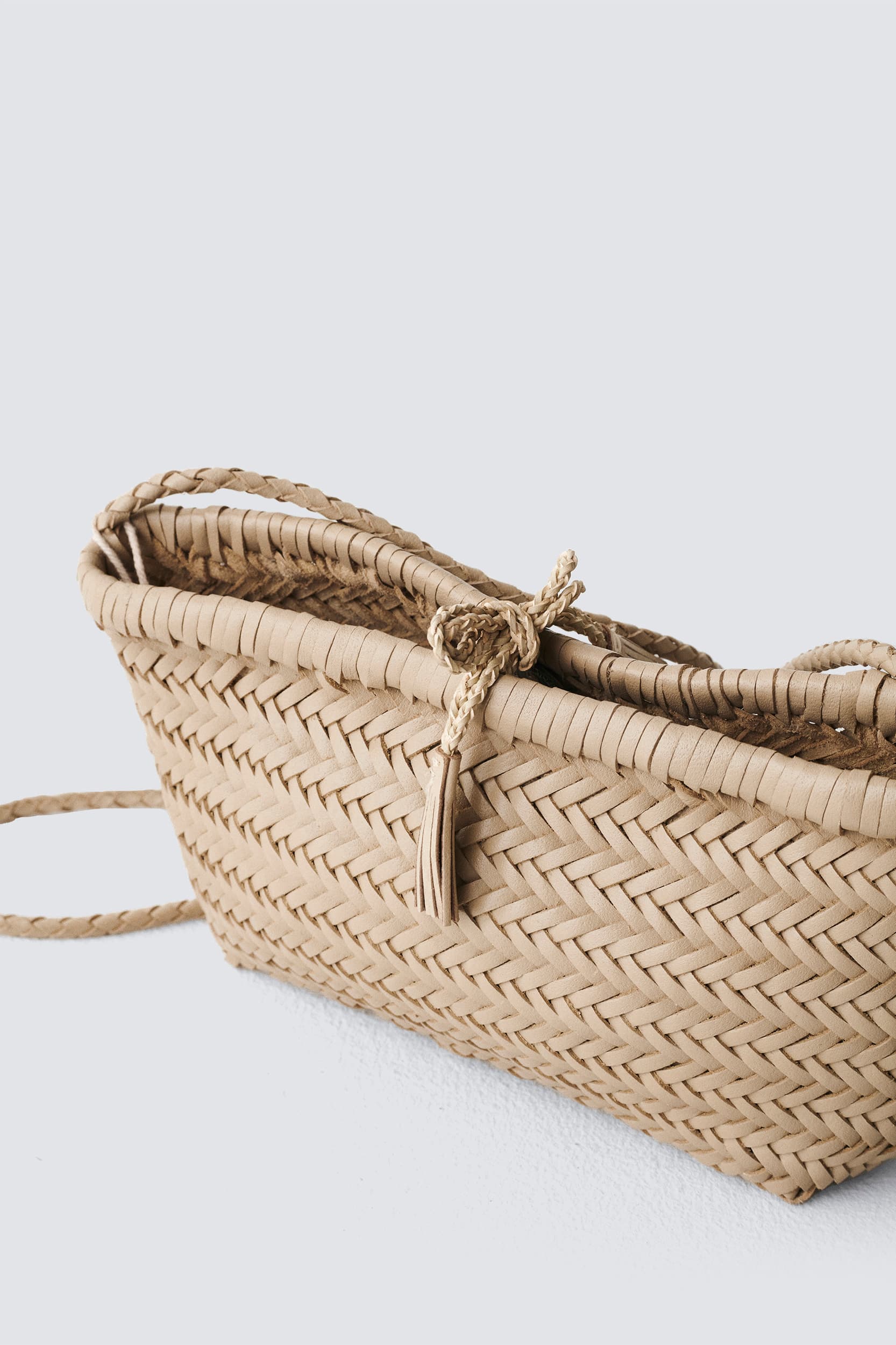 MINSU BAG IN PEARL - Romi Boutique