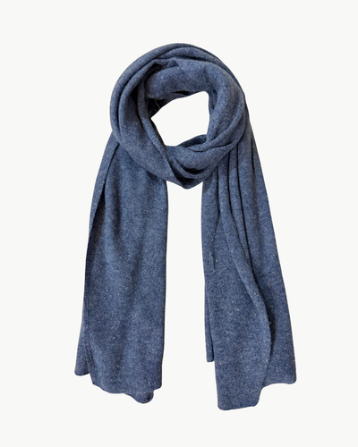 FEATHERWEIGHT WRAP IN RIVERWASH