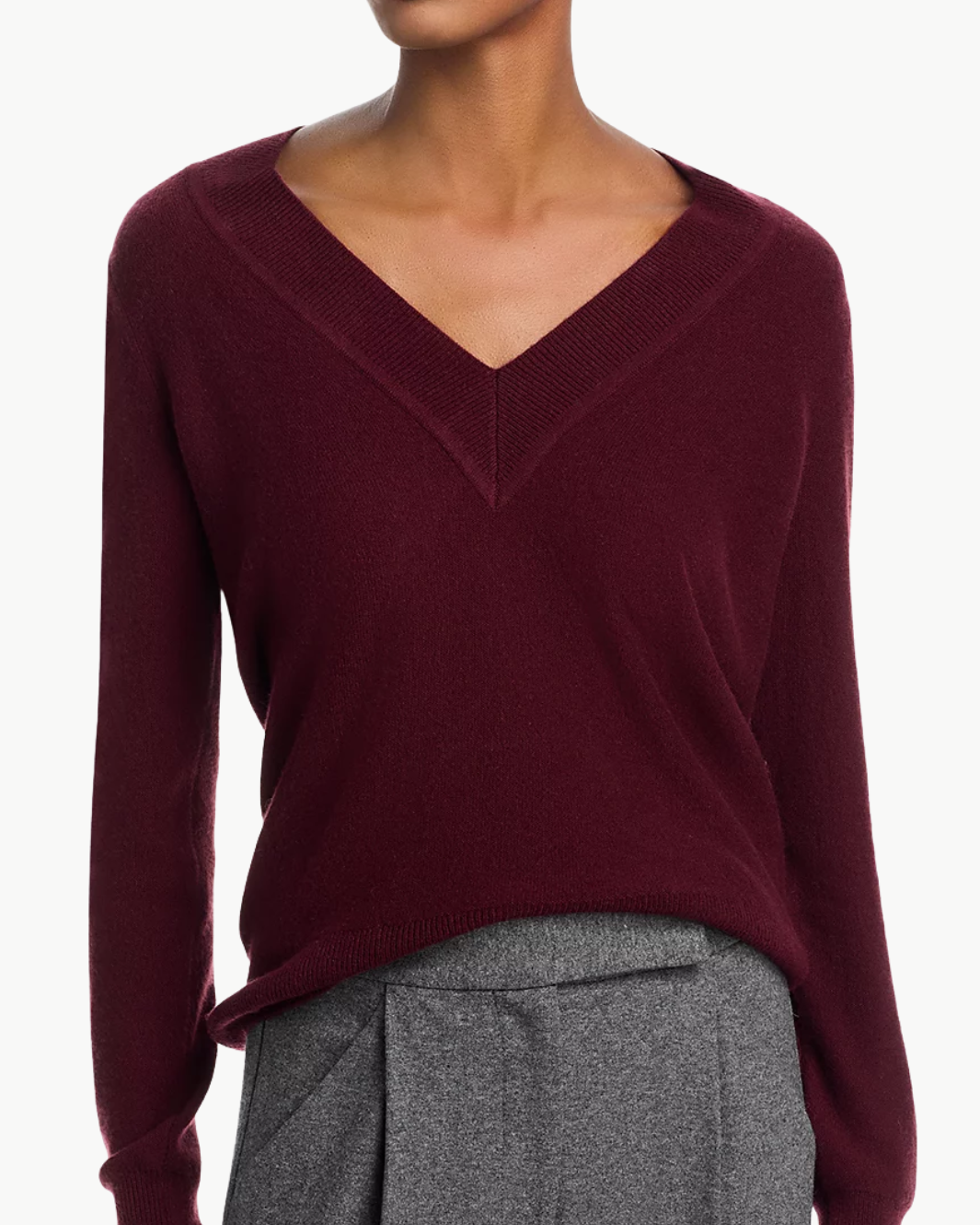 COLETA V-NECK CASHMERE SWEATER IN DARK CURRANT - Romi Boutique