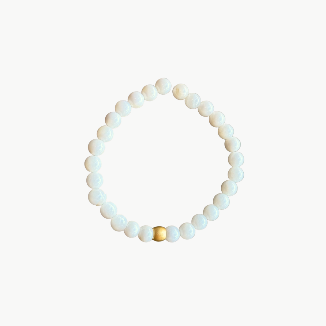 MARIT RAE CHARM BRACELET IN WHITE at Romi Boutique