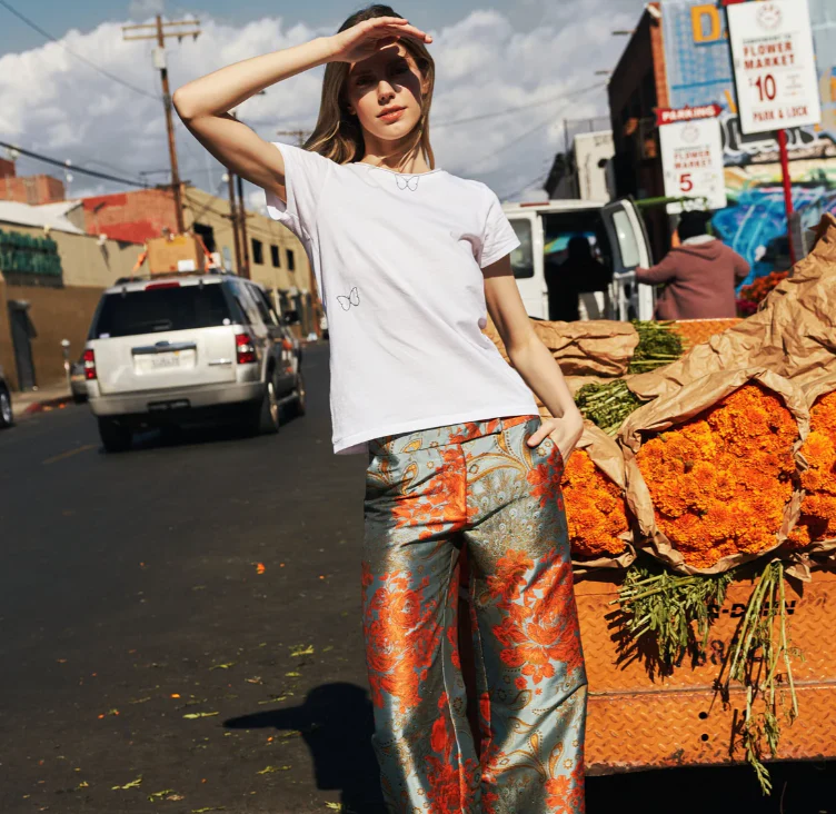 EMBROIDERED BUTTERFLY COTTON T-SHIRT
