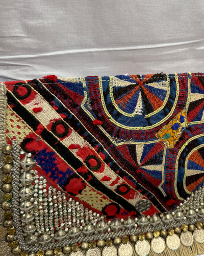 BANJARA CLUTCH IN LIGHT GREY - Romi Boutique