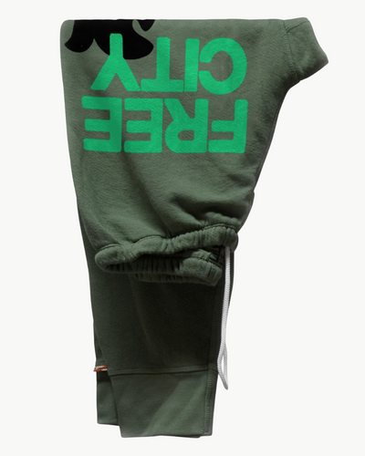 3/4 SWEATPANTS IN PUTTY