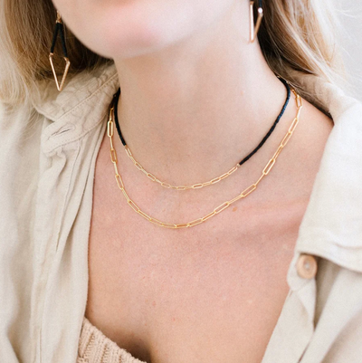 BEADED CHOKER IN GOLD - Romi Boutique
