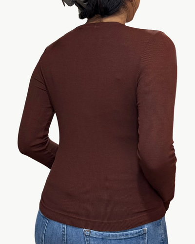 FINN CREWNECK TOP IN ESPRESSO