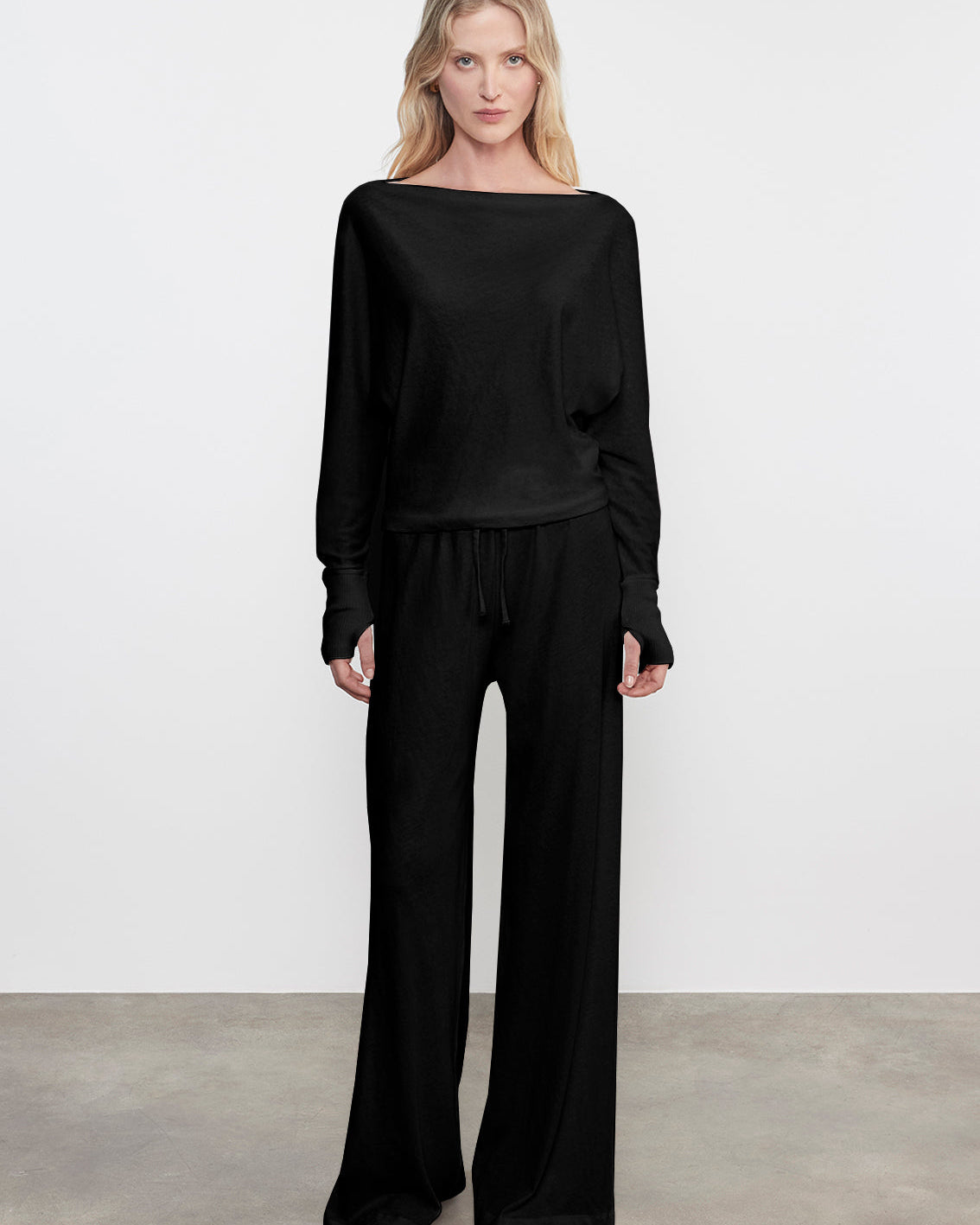 CASHMERE DRAWCORD PANT IN BLACK - Romi Boutique