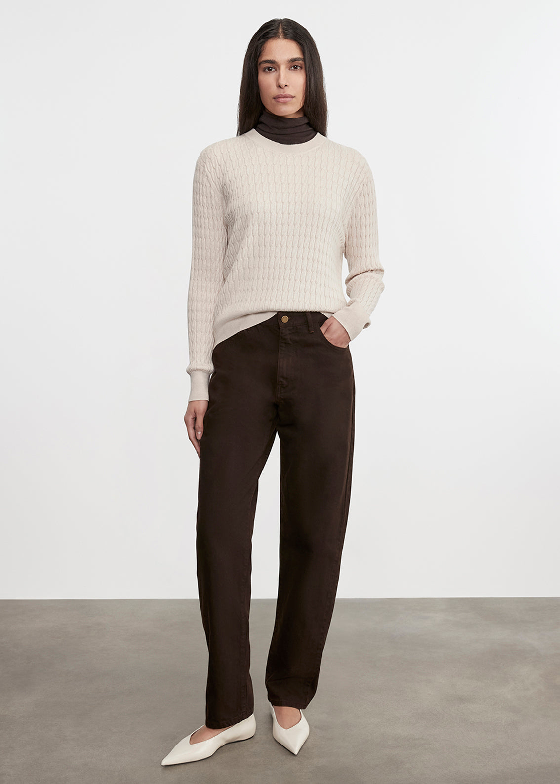 CASHMERE COTTON CABLE KNIT EASY CREW IN PARCHMENT - Romi Boutique