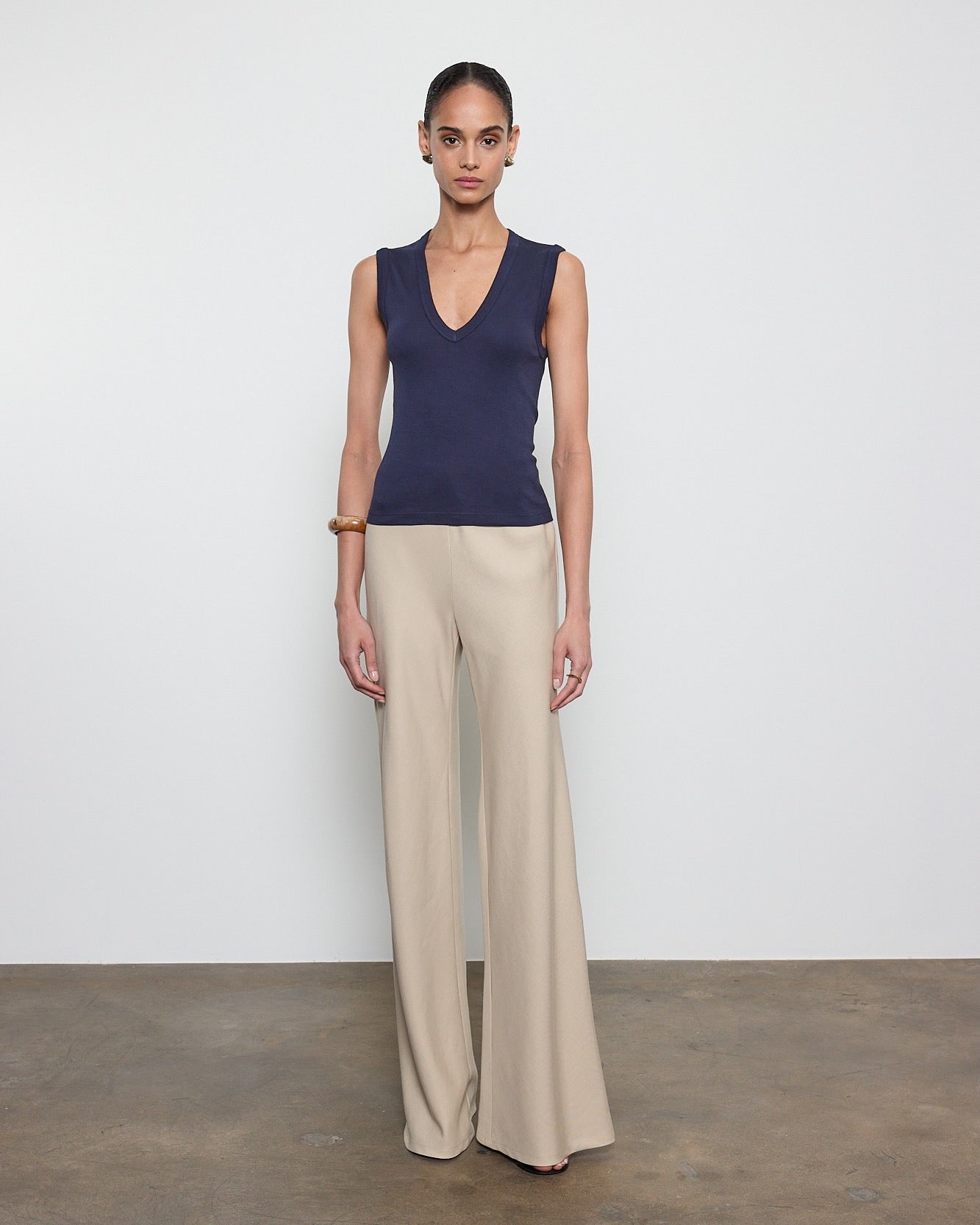 SUPIMA COTTON SLEEVELESS V IN DARK NAVY - Romi Boutique