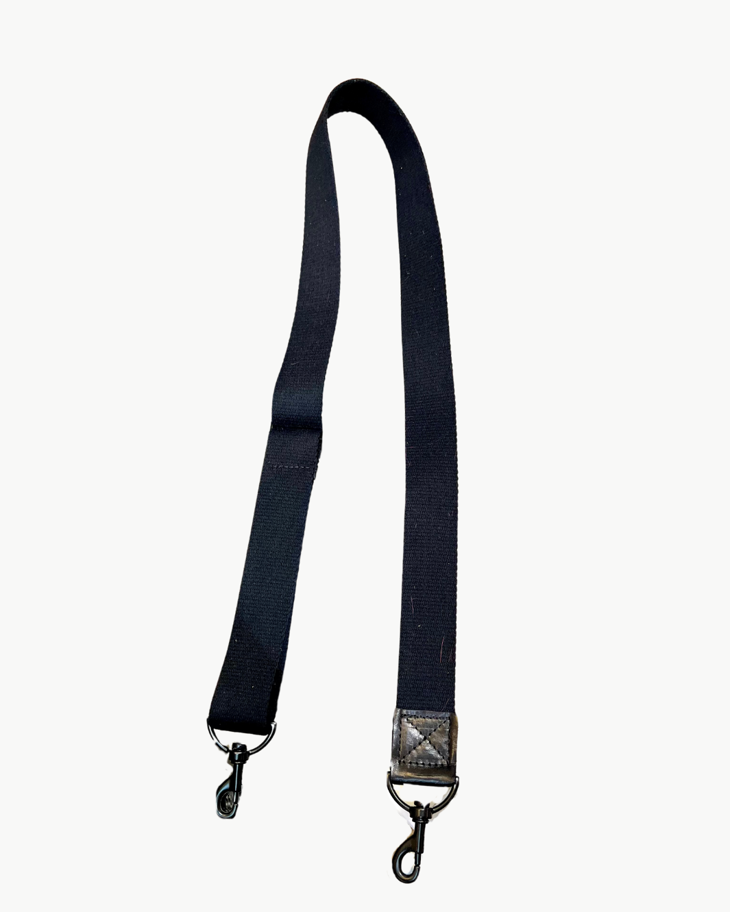 CANVAS STRAP IN BLACK - Romi Boutique