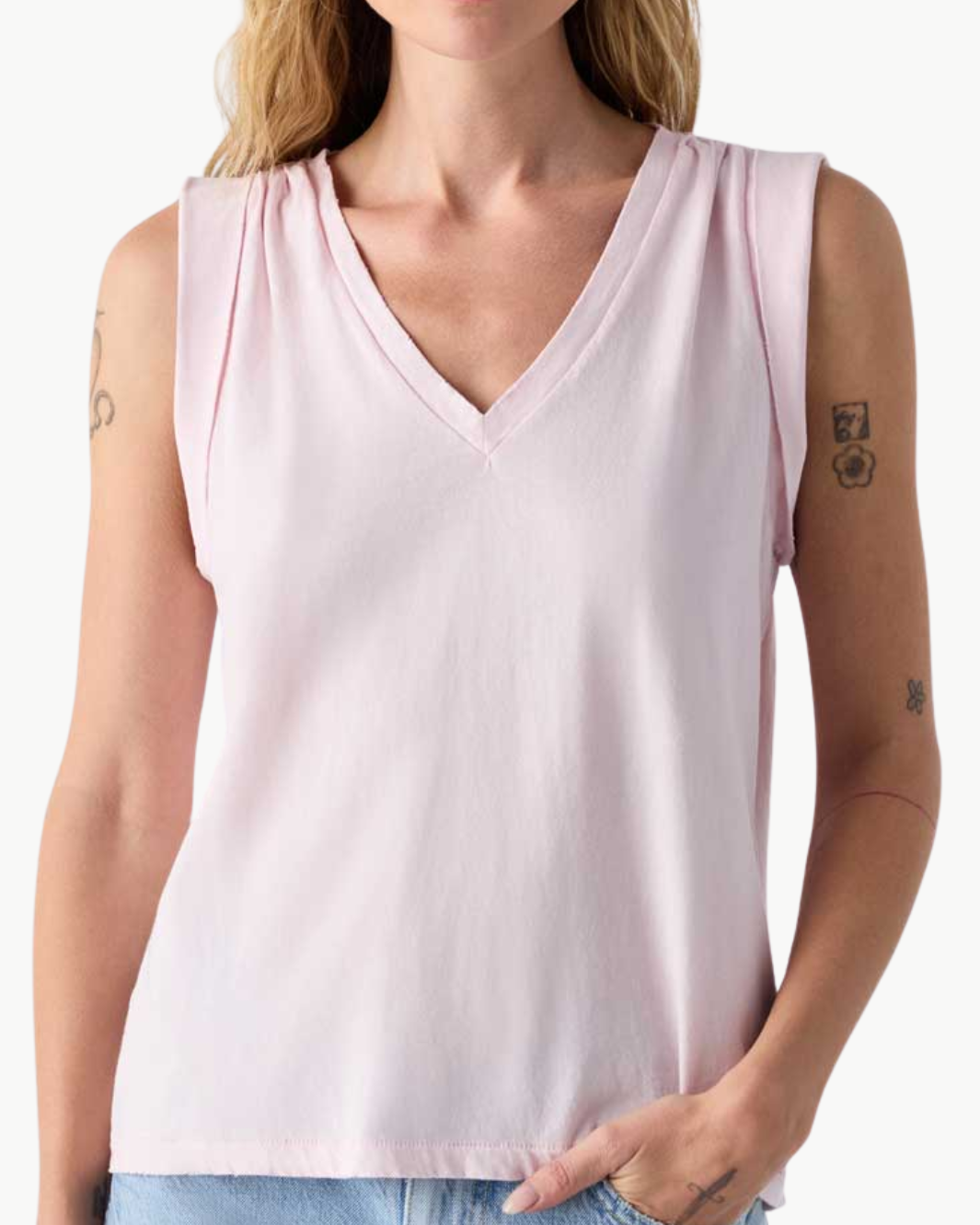 DONA TEE IN FLUSH - Romi Boutique