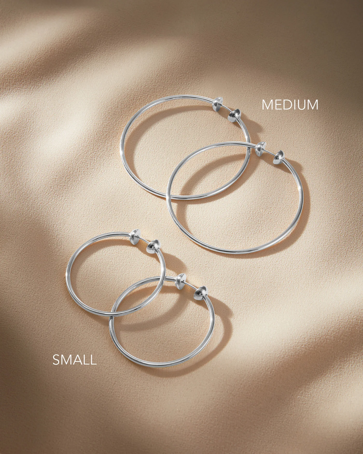 ICON HOOPS MEDIUM IN RHODIUM - Romi Boutique
