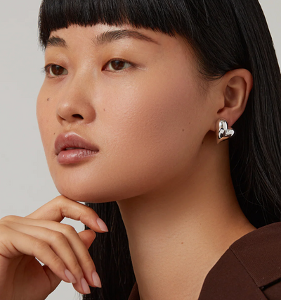 ART HEART BUTTON EARRINGS IN SILVER - Romi Boutique