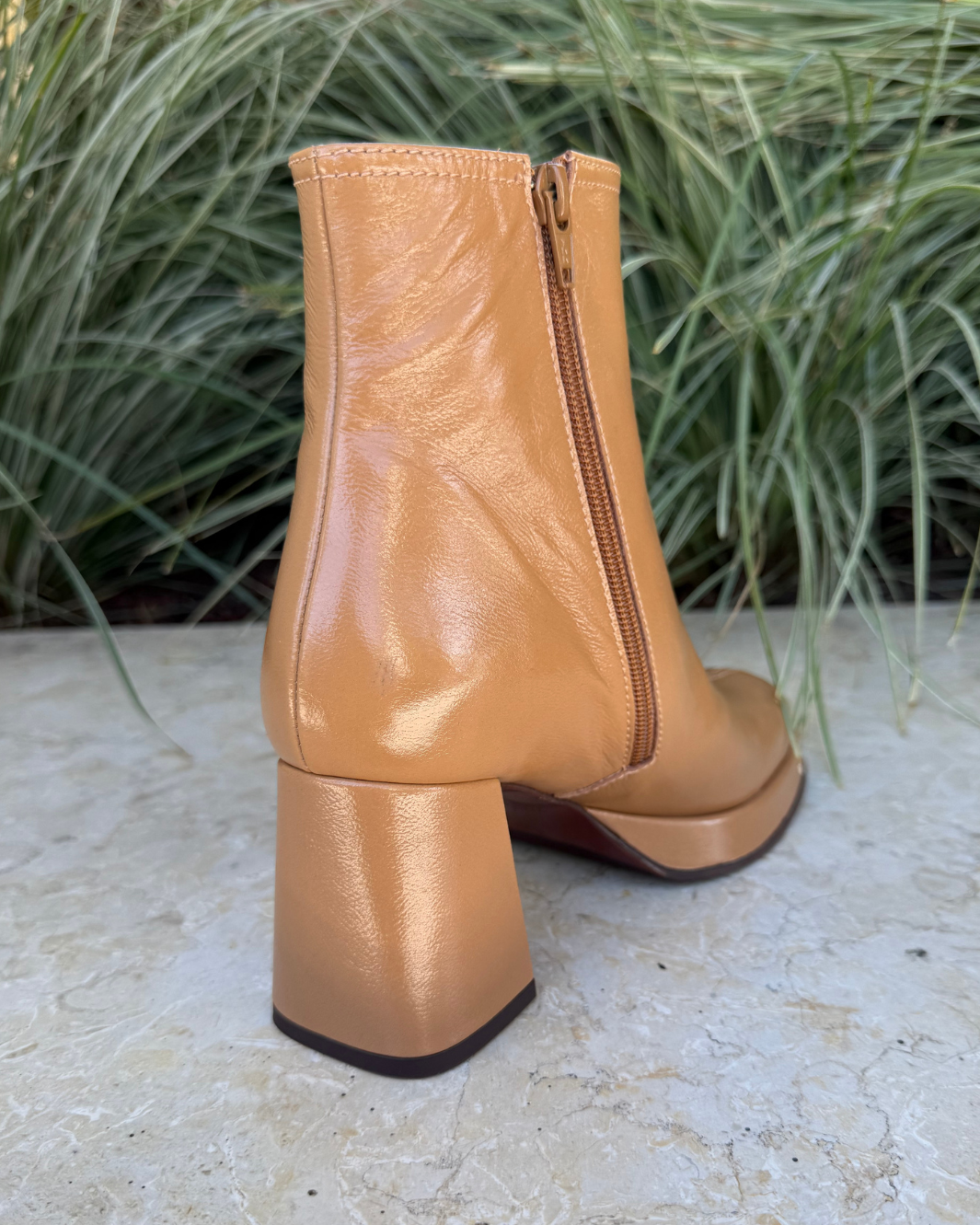 KENTIN IN NUDE by Chie Mihara - Romi Boutique