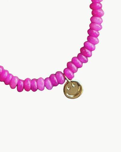 SKINNY CHARM BRACELET IN MAGENTA