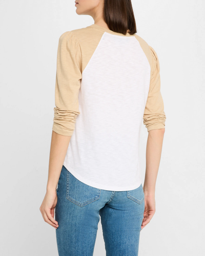 MASON BASEBALL TEE IN WHITE/STONE
