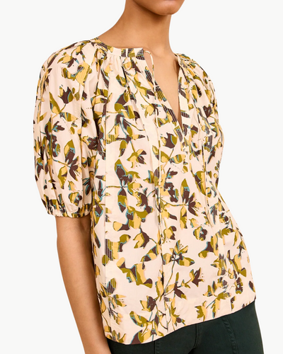 LOLI SHORT SLEEVE BLOUSE IN LUCENT