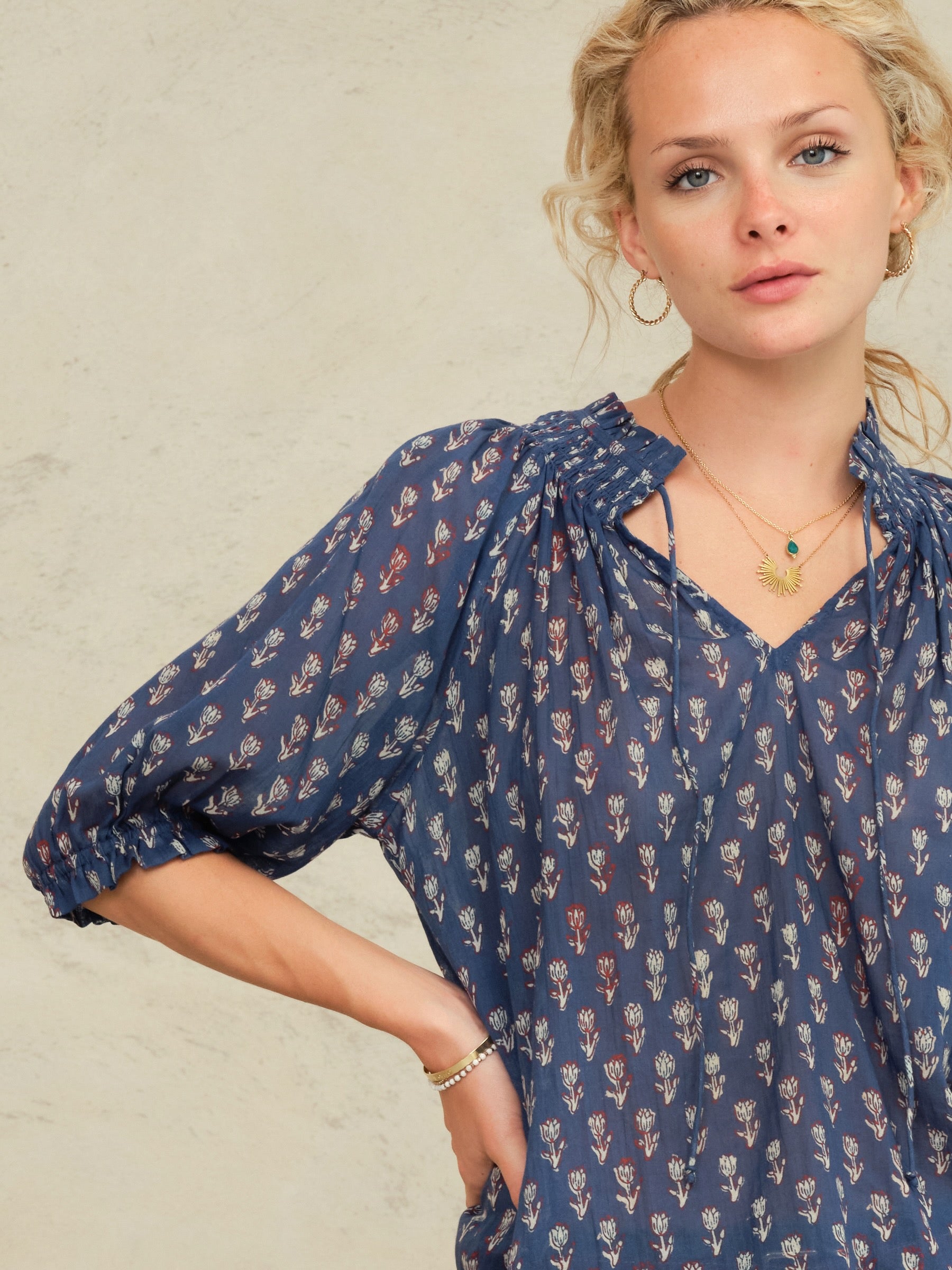 Mabe Ari Print Top at Romi Boutique