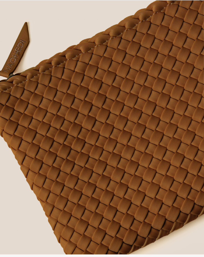NOMAD MEDIUM HOBO IN TEAK