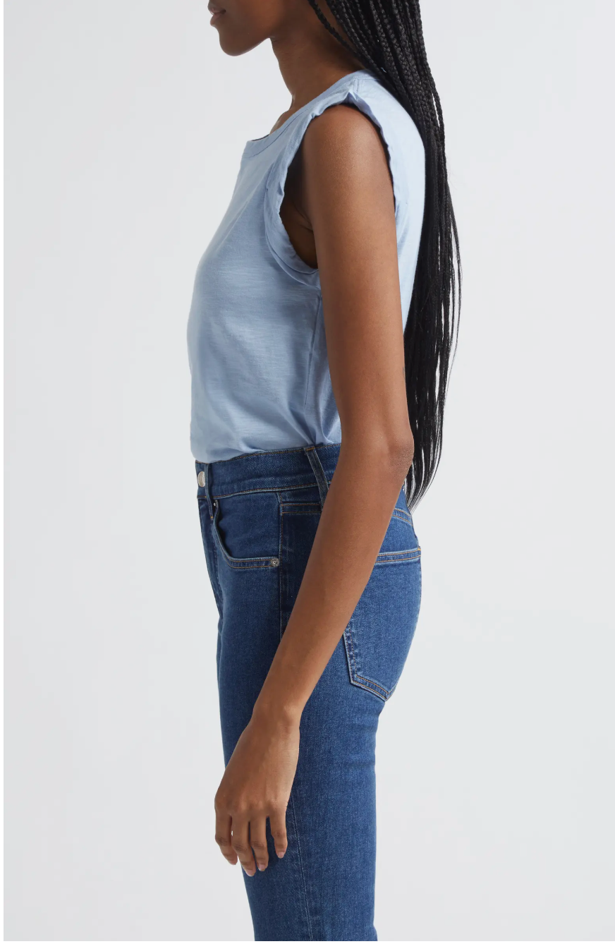 DREE MUSCLE TEE IN BLUEBELL