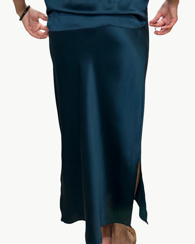 GO LONG FOR IT SKIRT IN NEPTUNE