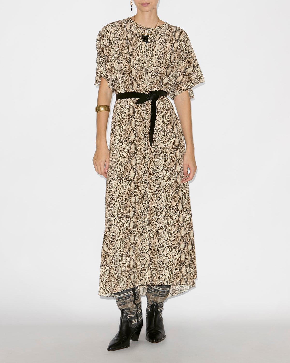 LECCE BELT IN BLACK - Romi Boutique