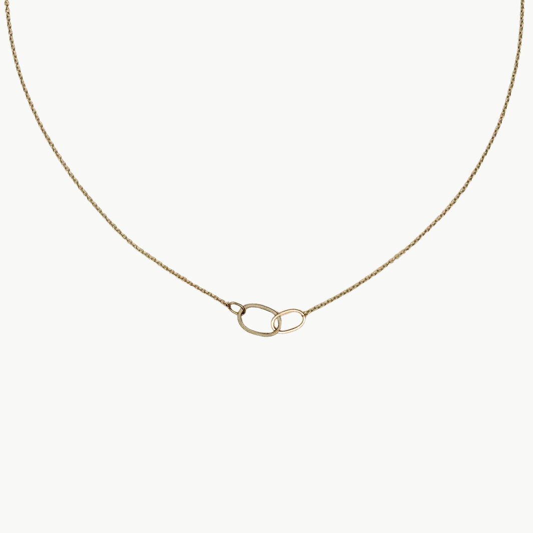 3 OVAL NECKLACE IN 14K GOLD - Romi Boutique