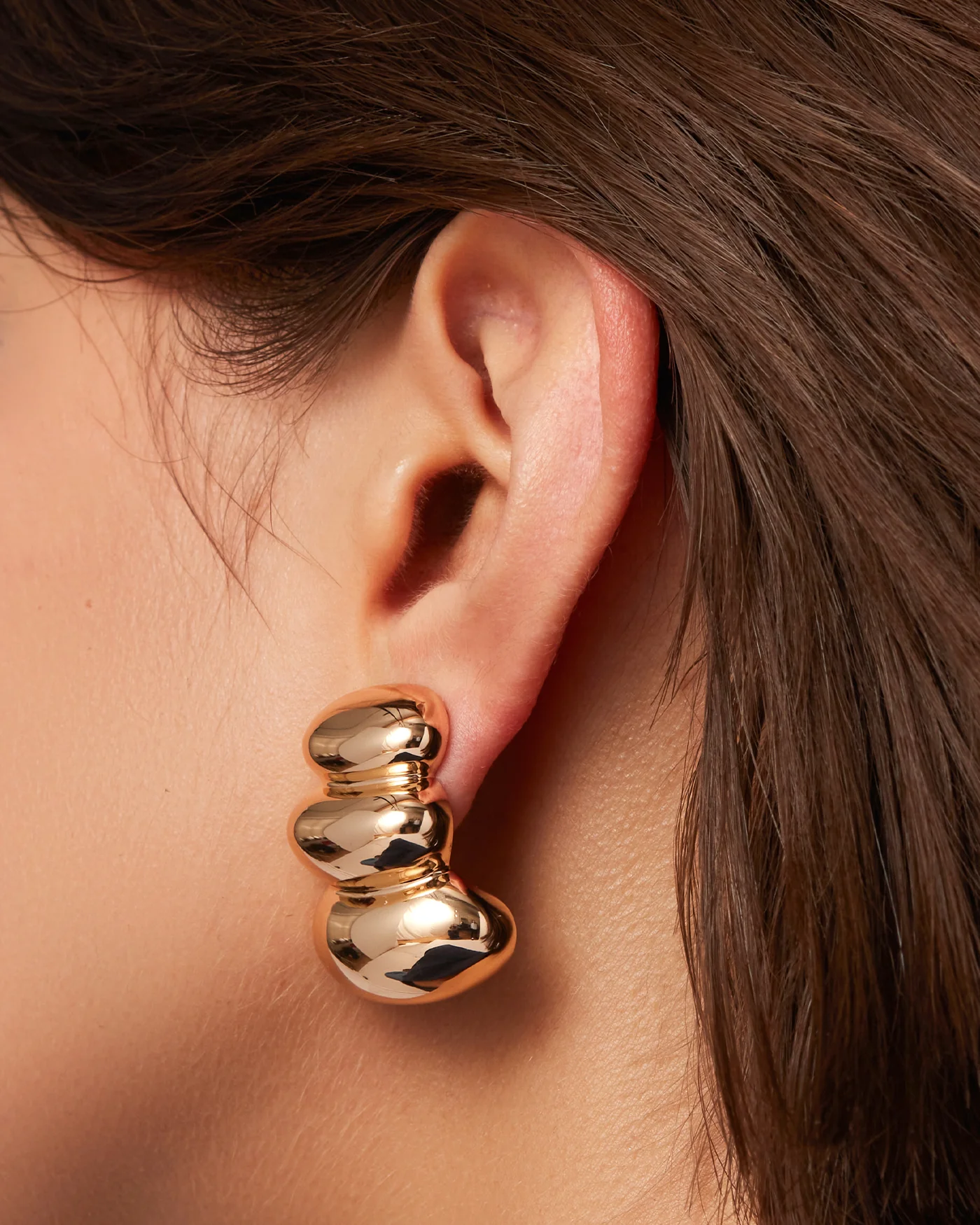 NON-STOP EARRINGS IN GOLD by Jenny Bird - Romi Boutique