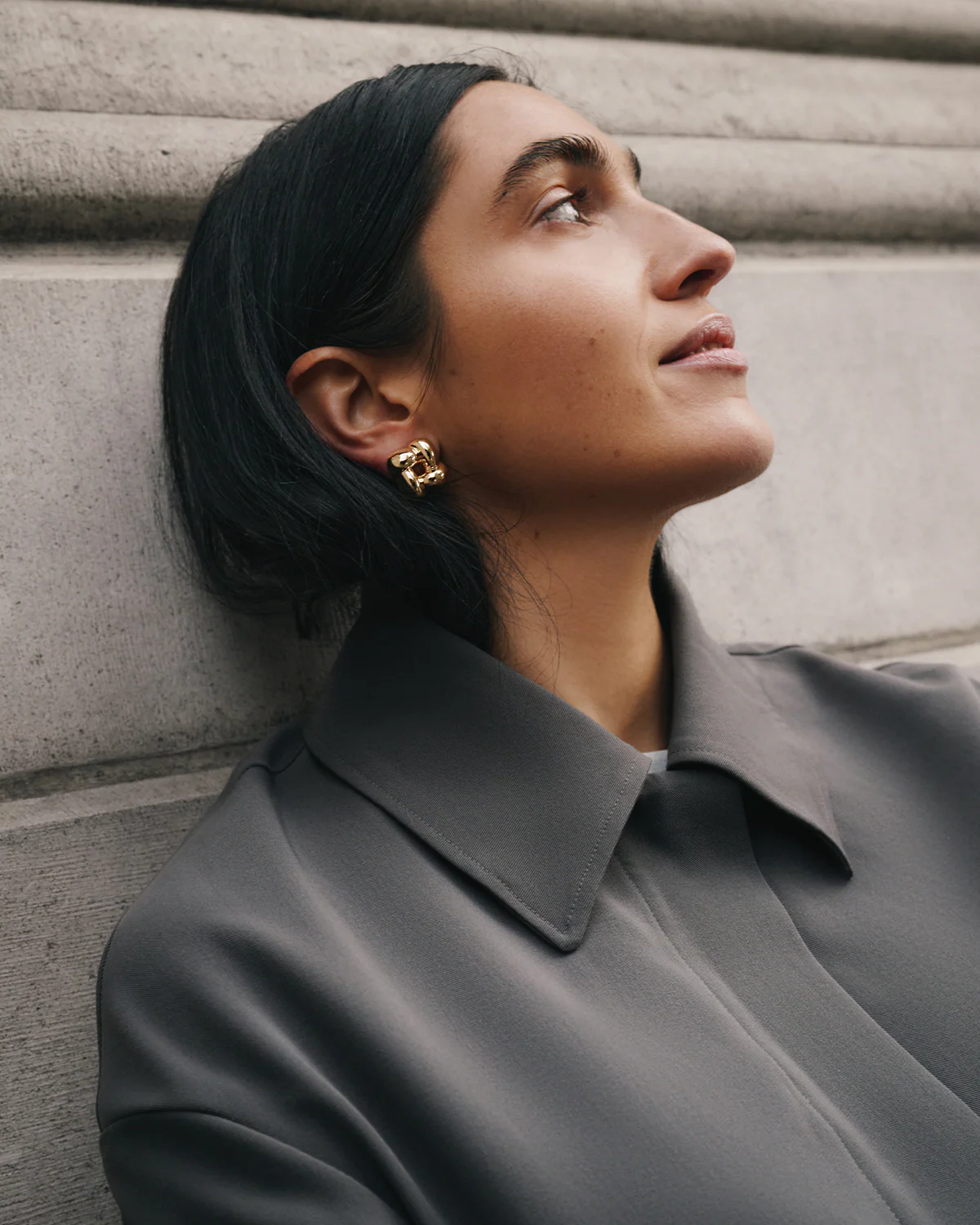 SMALL WOVEN SQUARE EARRINGS IN HIGH POLISH GOLD - Romi Boutique