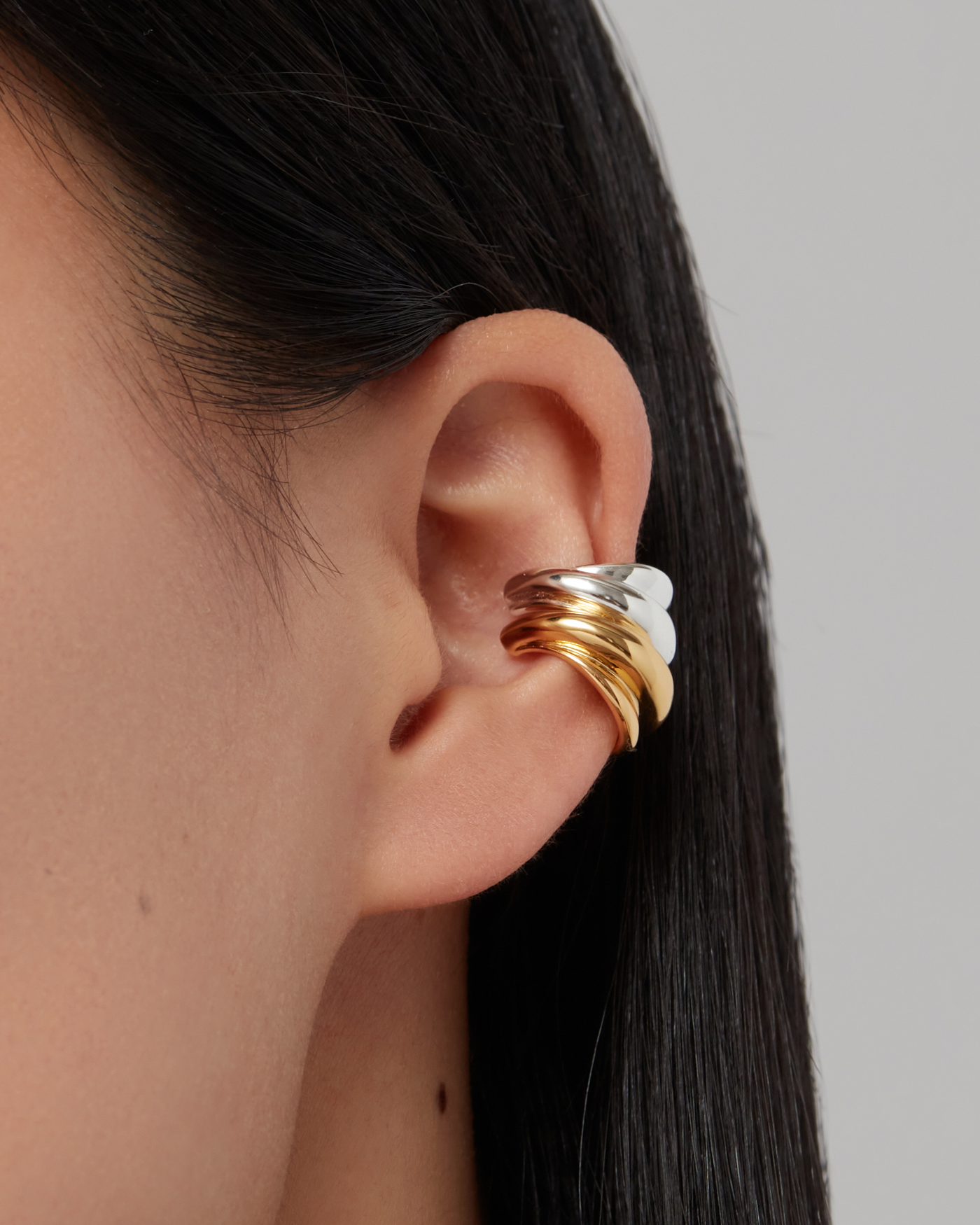 LEONA EAR CUFF SET IN TWO-TONE - Romi Boutique