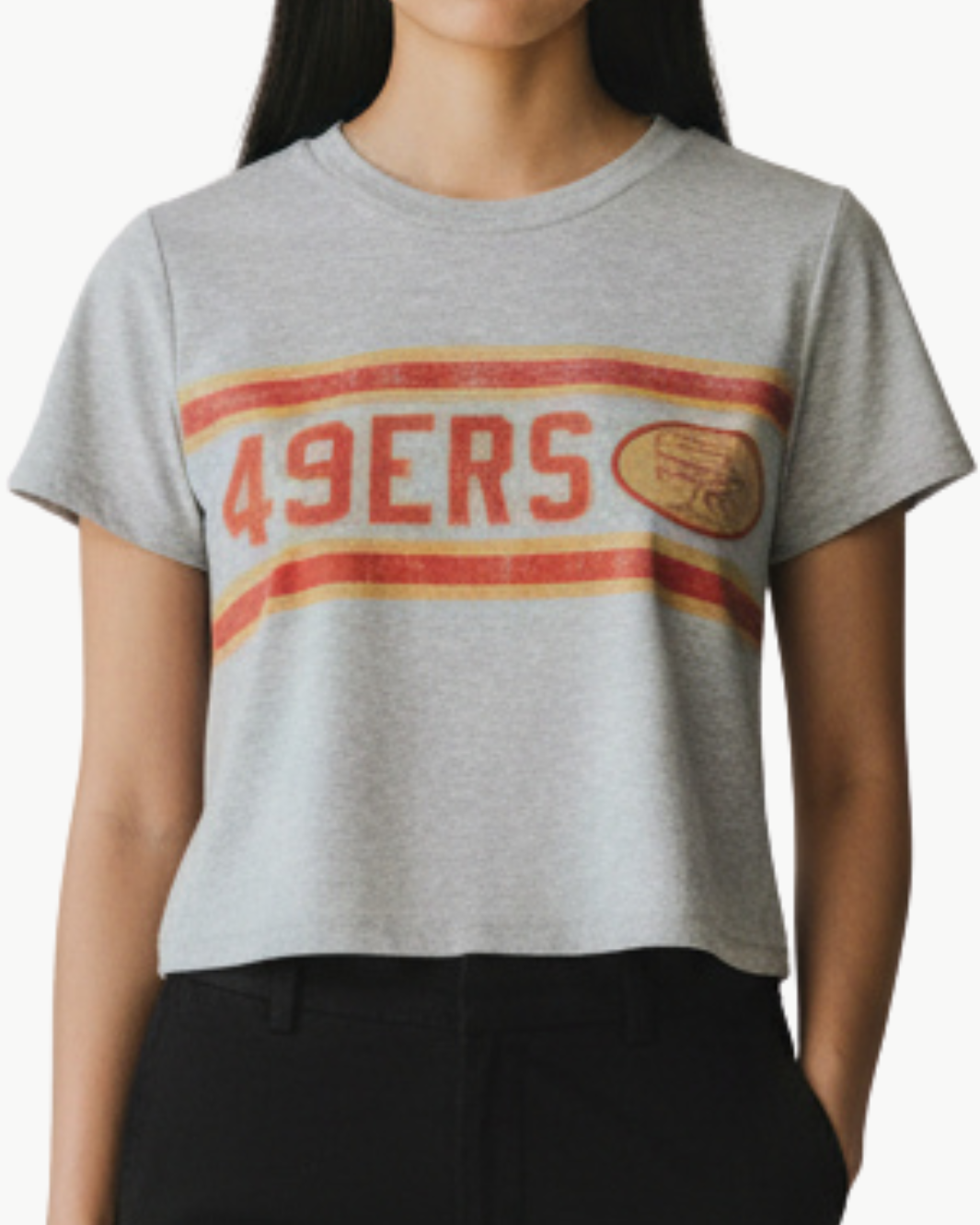 49ERS SIDELINE BABY TEE IN HEATHER GREY - Romi Boutique