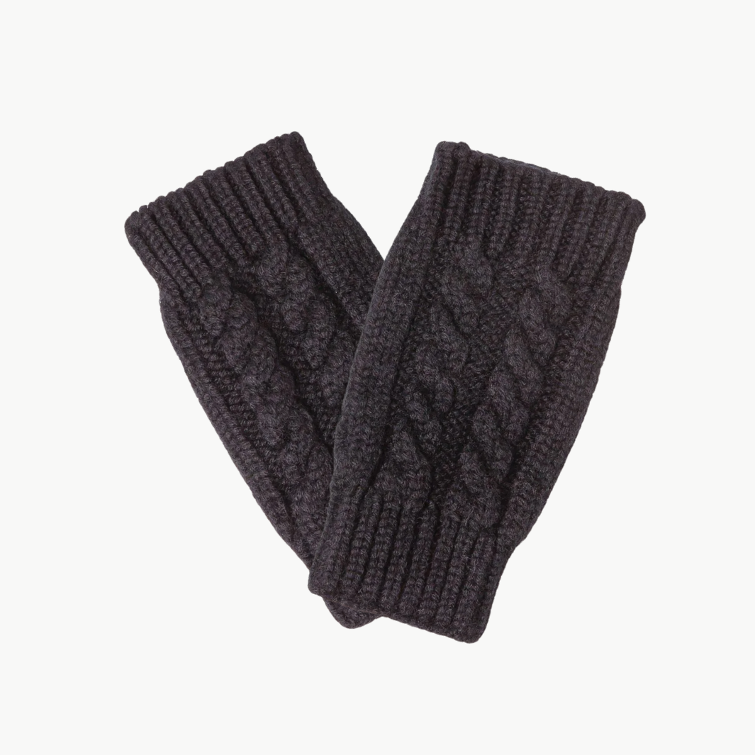 MITTENS GAMA IN BLACK - Romi Boutique