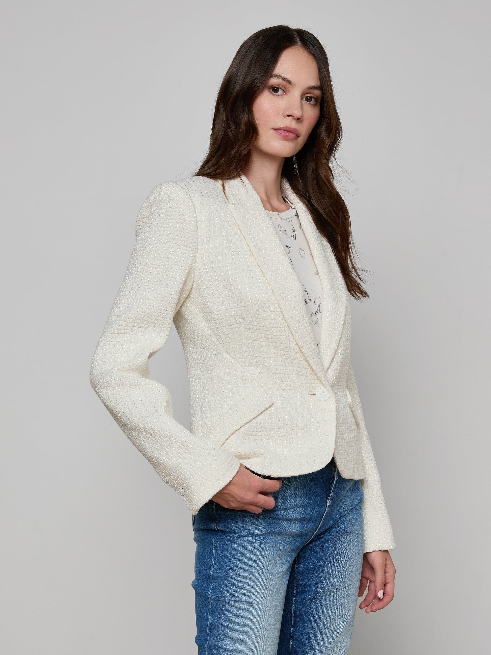 JENNAH TWEED BLAZER IN IVORY - Romi Boutique