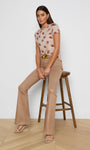 RESSI FITTED TEE IN TAUPE/DARK RED FADED KISS - Romi Boutique