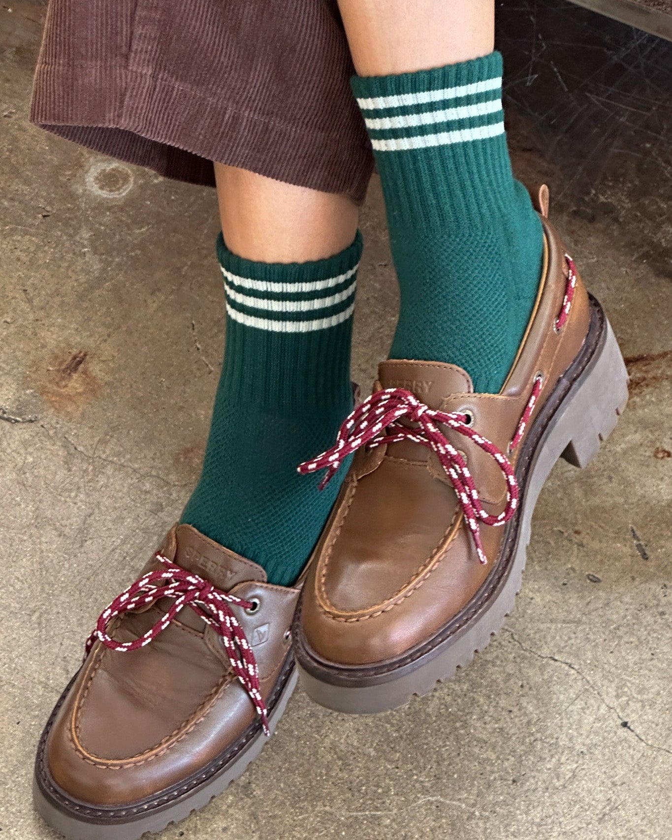 GIRLFRIEND SOCKS IN HUNTER GREEN - Romi Boutique
