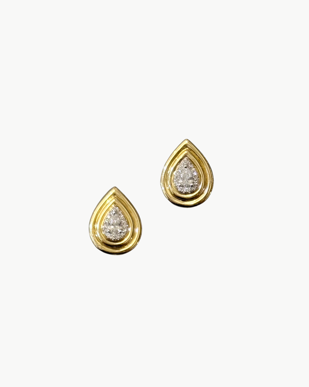 TEAR DROP DIAMOND STUD IN 14K GOLD - Romi Boutique