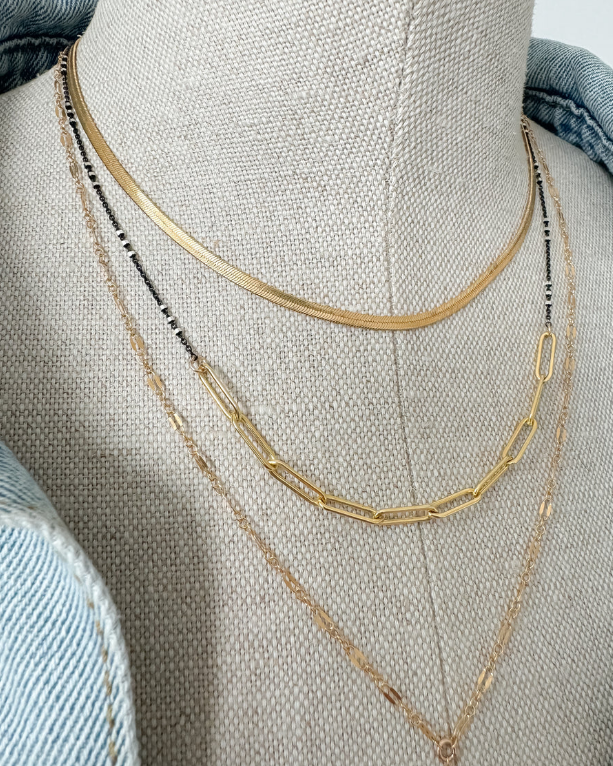 LINK MIX NECKLACE IN MIX METAL by Maya Bauman - Romi Boutique