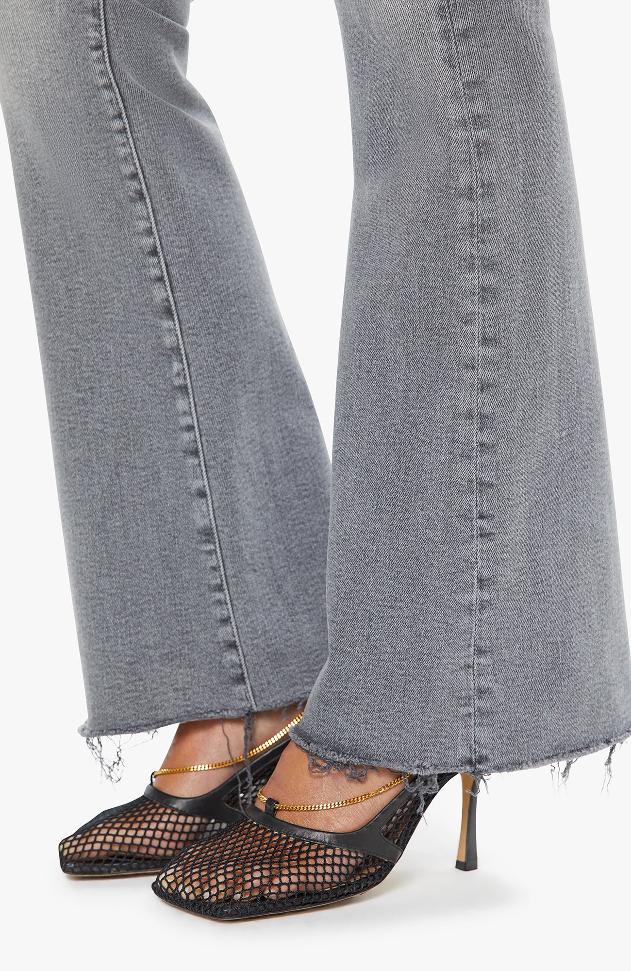 HIGH WAISTED WEEKENDER FRAY IN CATCH ME OUTSIDE - Romi Boutique