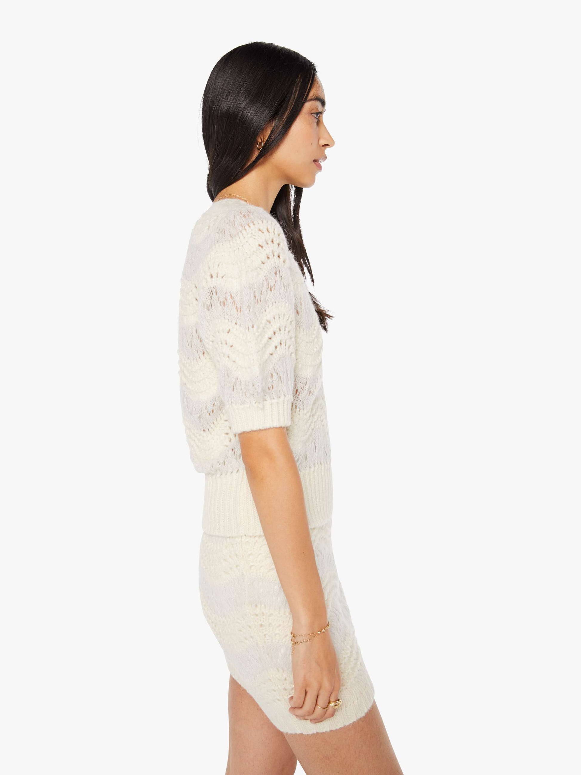 THE POWDER PUFF IN NOUVELLE VAGUE - Romi Boutique
